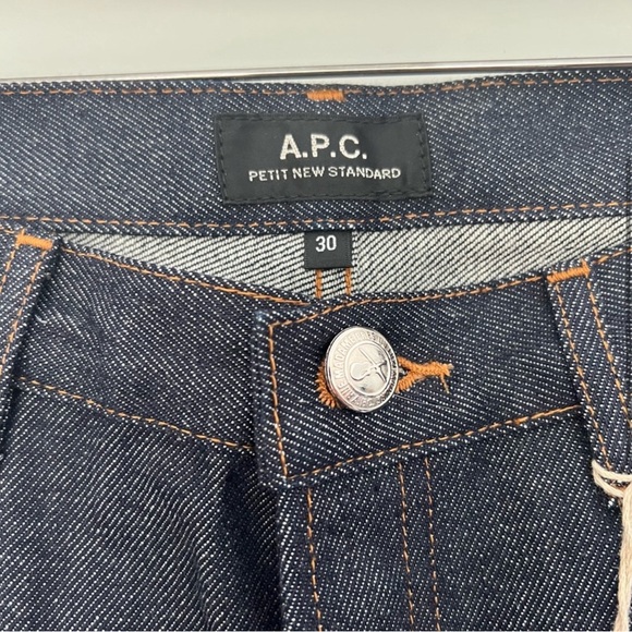 APC Petit New Standard - Raw Indigo unisex selvedge jeans. - Picture 4 of 7